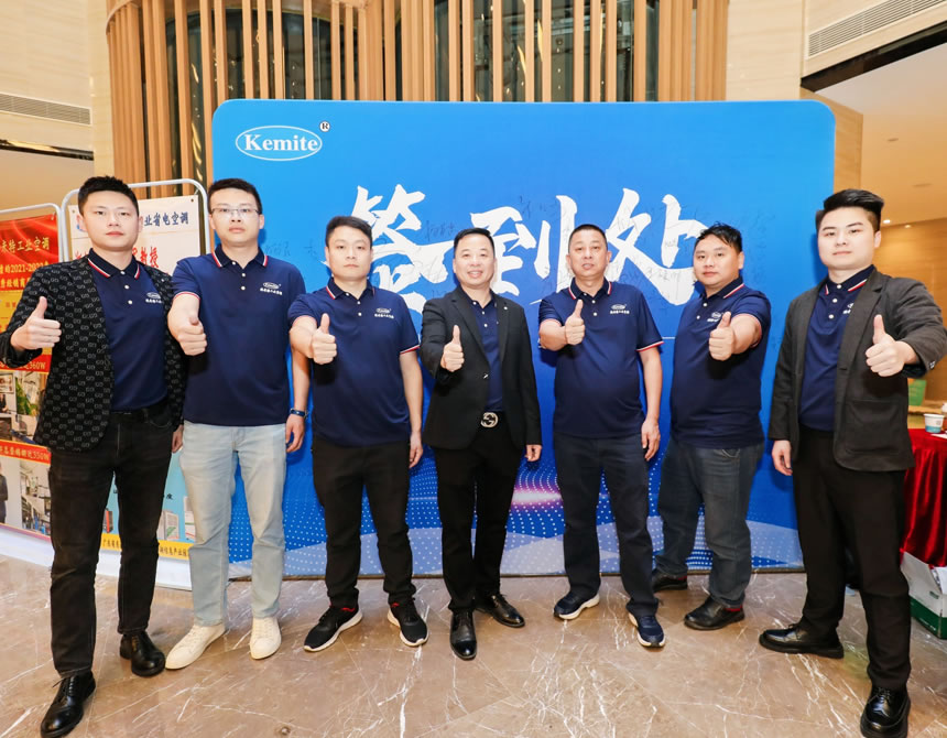 24小(xiǎo)時(shí)在線貼心服務